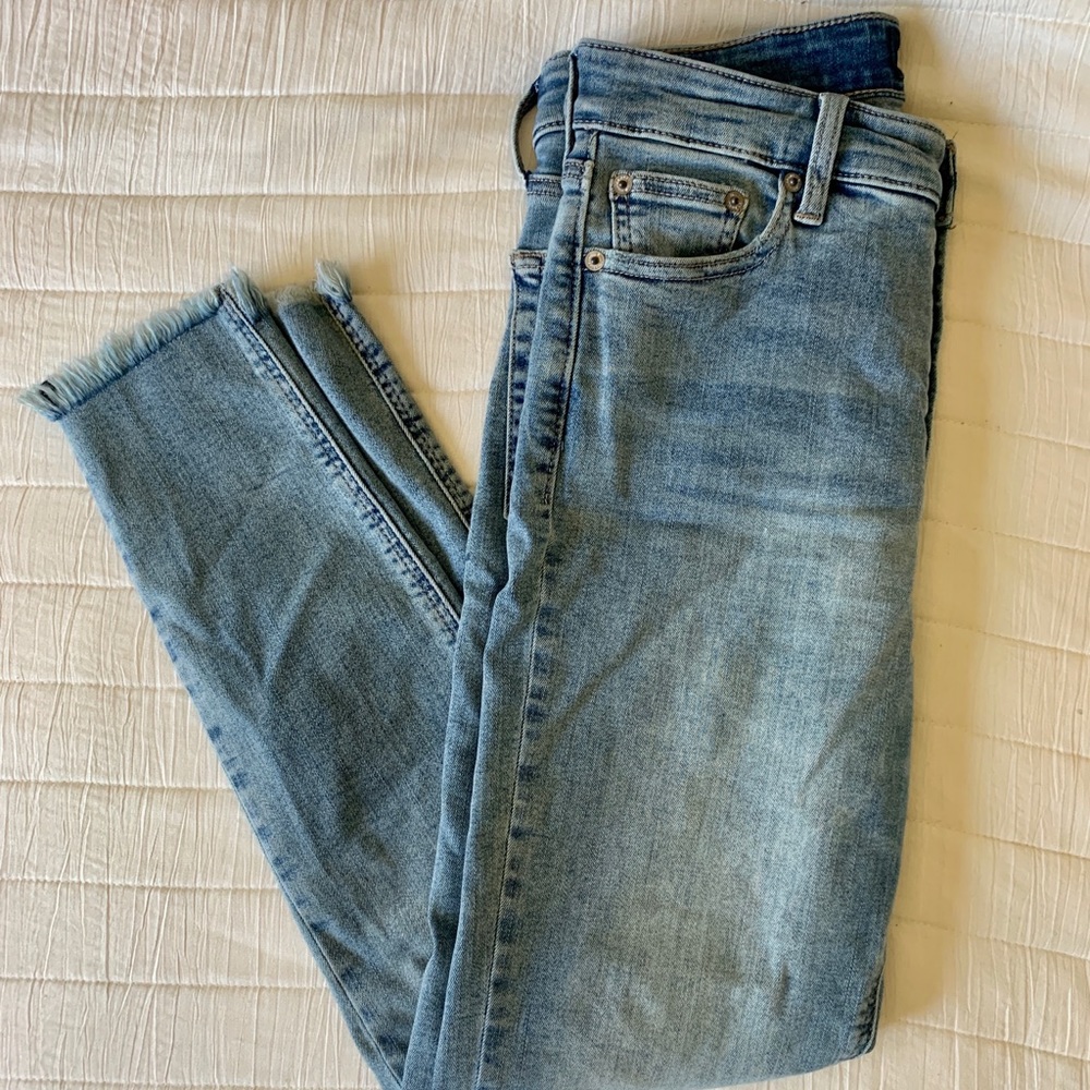 Lucky Brand High Rise Crop